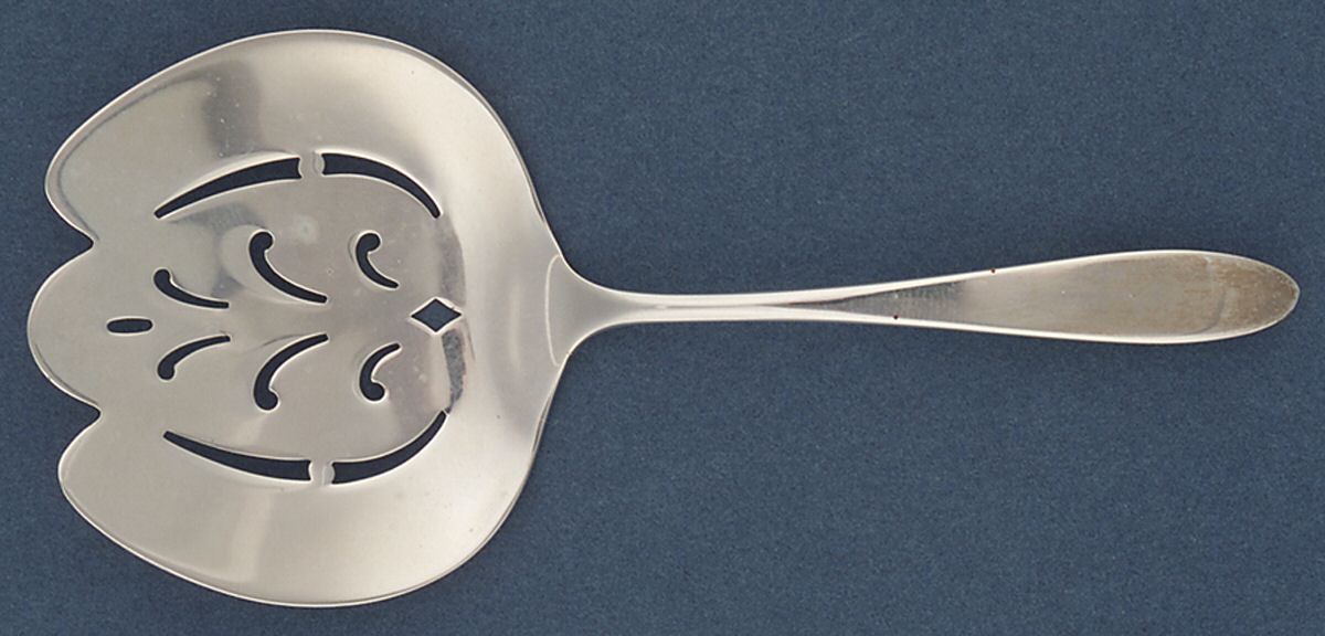 French Antique (Sterling, 1901) Solid Bon Bon Spoon with Pierced Bowl by Reed & Barton-1