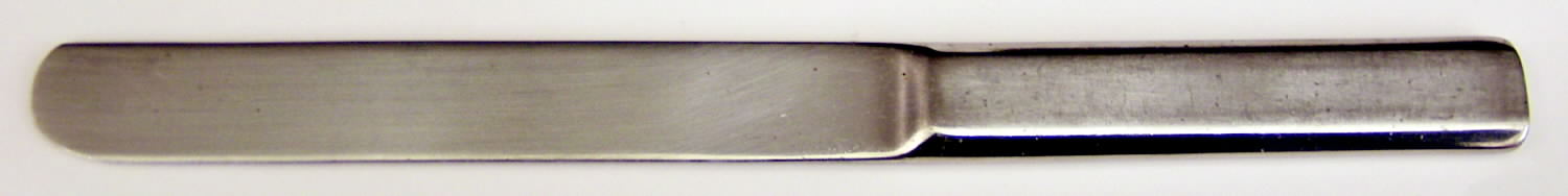 Oblique (Stainless) Blunt Solid Knife by Stanley Roberts-1