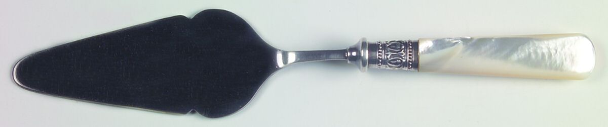 Victoria(Silverplate, Pearlhdl, More Design Band) Tart Server with Silverplate Blade by Samuel Peace-1