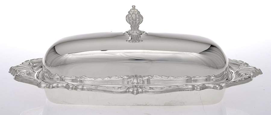 Baroque (Silverplate, Hollowware) 1/4 Pound Covered Butter & Liner by Sheridan Silver Co-1