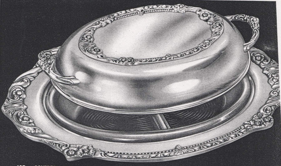 Renaissance (Silverplate, Hollowware) Double Vegetable Bowl by Sheridan Silver Co-1