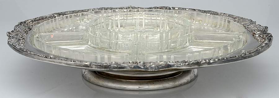 Renaissance (Silverplate, Hollowware) Lazy Susan with Liner by Sheridan Silver Co-1