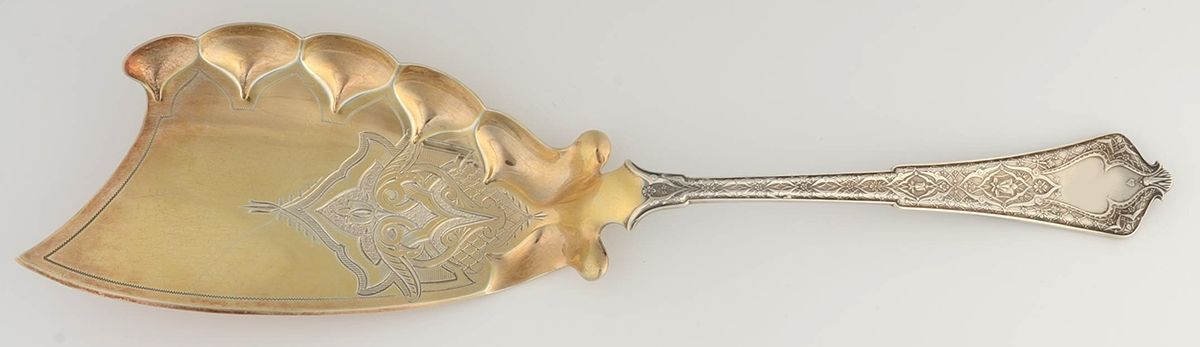 Persian (Sterling, 1872) Solid Bright Cut Ice Cream Slicer by Tiffany & CO SILVER-1