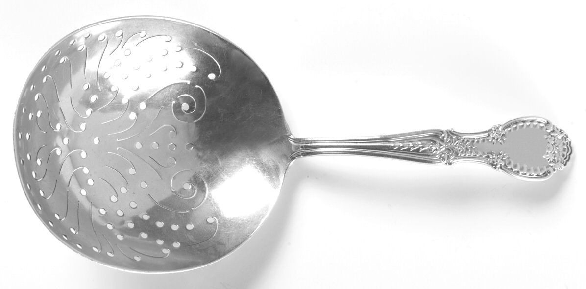 Richelieu (Sterling, 1892, No Monograms) Pierced Cocktail Serving Spoon by Tiffany & CO SILVER-1
