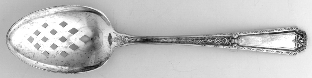 Louis XIV (Sterling, 1924, No Monograms) Pierced Tablespoon (Serving Spoon) by Towle Silver-1