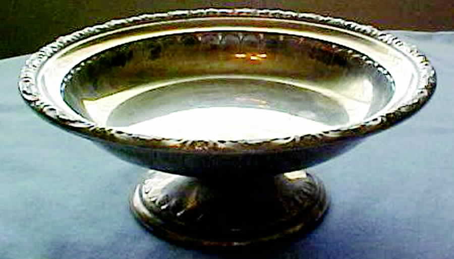 Traditional (Sterling Hollowware) Sterling Footed Bon Bon Bowl by Towle Silver-1