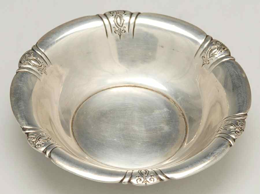 Lady Diana (Sterling, 1929, Hollowware) Nut Dish by Towle Silver-1