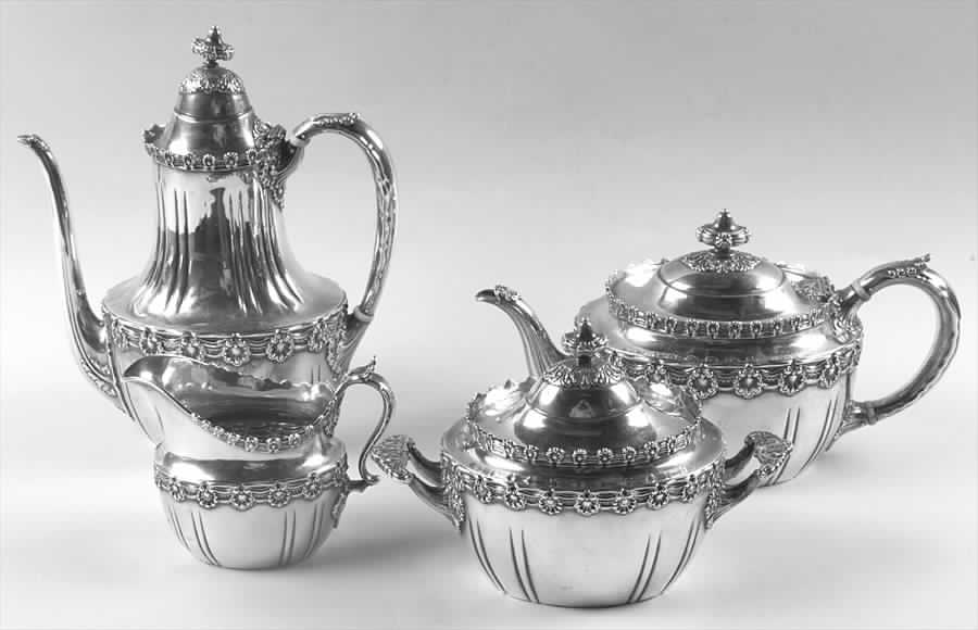 English King (9579, Sterling, Hollowware) 4 Piece Tea Set (SCP, STP, SCR, SSU) by Tiffany & CO SILVER-1