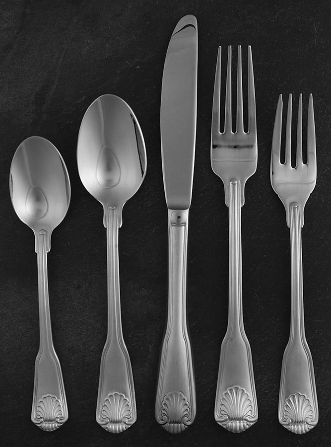 London Shell-Continental (Stainless) 5 Piece Place Setting by Towle Silver-1