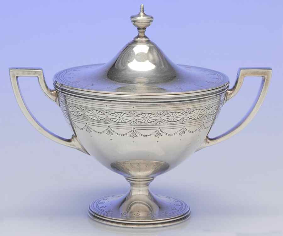 Clinton Engraved (Sterling, Hollowware) Sugar Bowl & Lid by Tiffany & CO SILVER-1