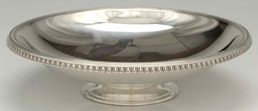 18650A (Sterling, Hollowware) Pedestal Fruit Bowl by Tiffany & CO SILVER-1