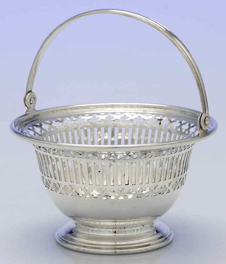 3811 (Sterling, Hollowware) 6" Handled Bon Bon Bowl by Tiffany & CO SILVER-1