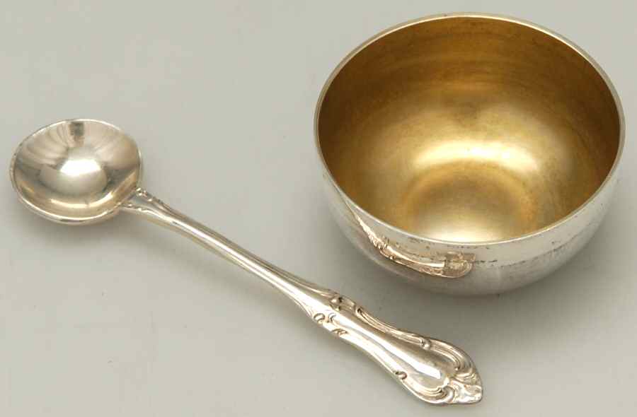 25381 (Sterling, Hollowware) Sterling Open Salt and Spoon Individual by Tiffany & CO SILVER-1