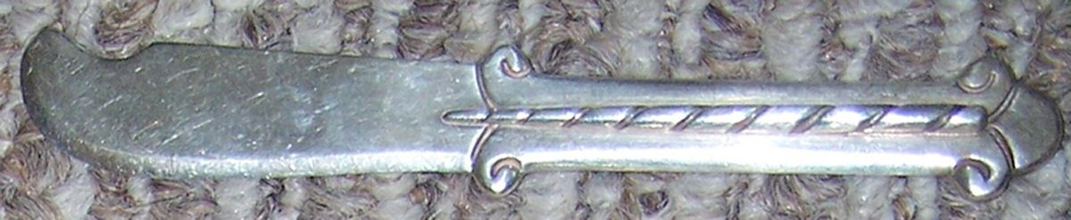 TBO1 (Sterling) Flat Handle Butter Spreader by Taller Borda Retailer-1