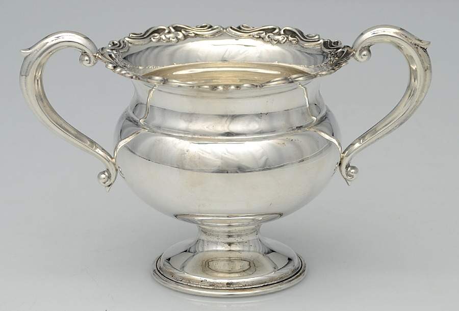 1020 (Sterling, Hollowware) Mini Open Sugar Bowl by Towle Silver-1