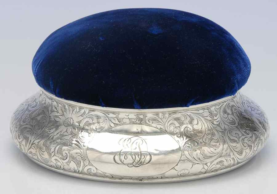 TIS75 (Sterling, Hollowware) Solid Powder Box by Tiffany & CO SILVER-1
