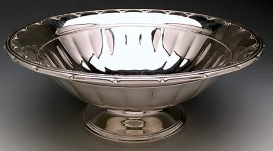 Old Colonial (Sterling, Hollowware) 10" Round Footed Centerpiece by Towle Silver-1