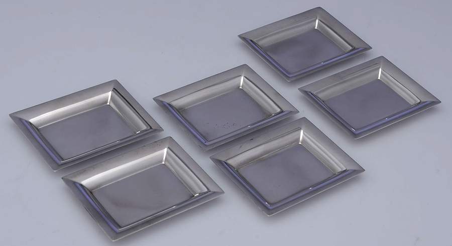 20958 (Sterling, Hollowware) Butter Pat - Set of 6 by Tiffany & CO SILVER-1