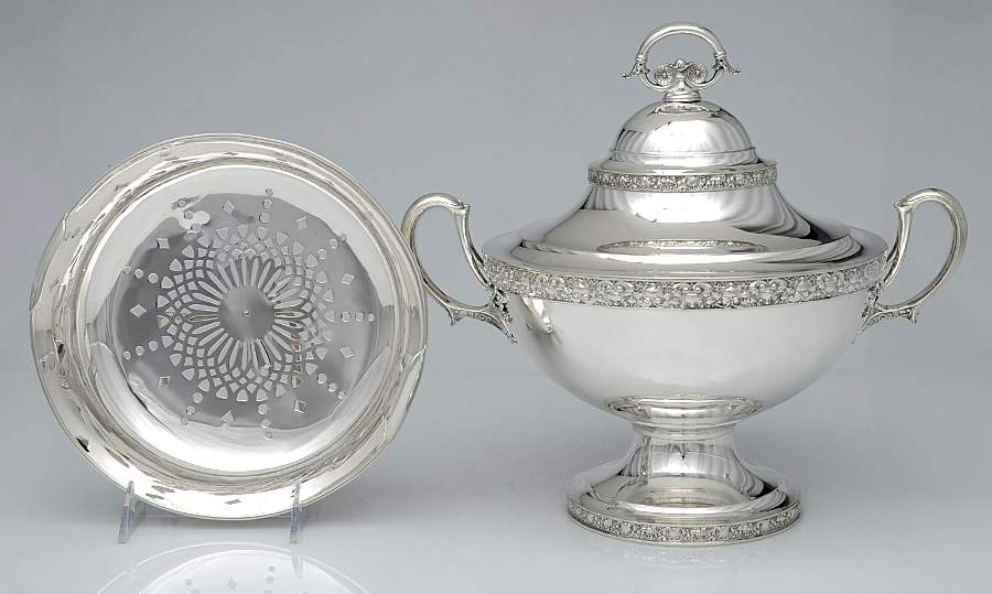 4962 (Sterling, Hollowware) Soup Tureen w/Silverplate Strainer by Tiffany & CO SILVER-3