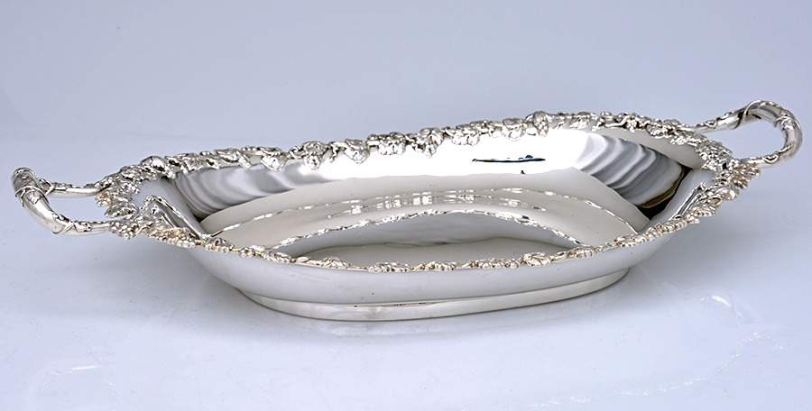6434 (Sterling, Hollowware) 12" Oval Handled Bowl by Tiffany & CO SILVER-1