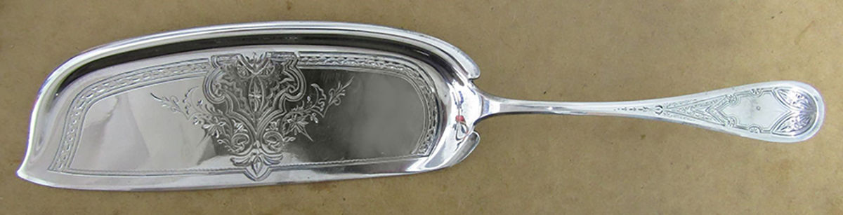 TIS103 (Sterling) Large Bright Cut Crumber Knife by Tiffany & CO SILVER-1
