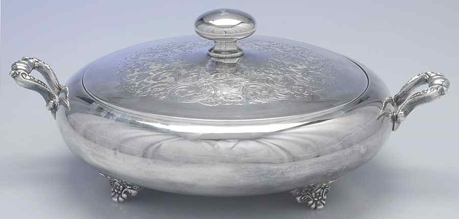 8028 (Silverplate, Hollowware) 3 Part Round Covered Casserole by Van Bergh-1