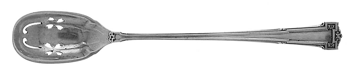 Dauphine (Sterling, 1916) Pierced Bowl Short Handle Olive Spoon by Wallace Silver-1
