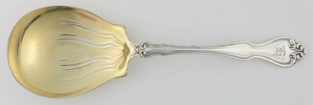 Hampton (Sterling, 1904) Large Solid Berry/Casserole Spoon by Wallace Silver-1