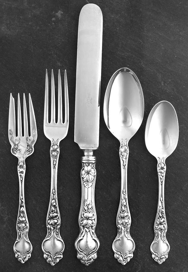 Violet (Sterling, 1904, No Monograms) 40  Piece Estate Set by Wallace Silver-1