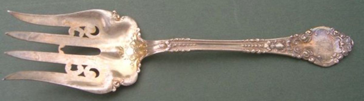 Athenia (Sterling, 1890) Small Solid Cold Meat Serving Fork by Wendell-1