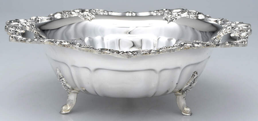 Baroque (Silverplate, Hollowware, Older) Footed Round Vegetable Bowl by Wallace Silver-1
