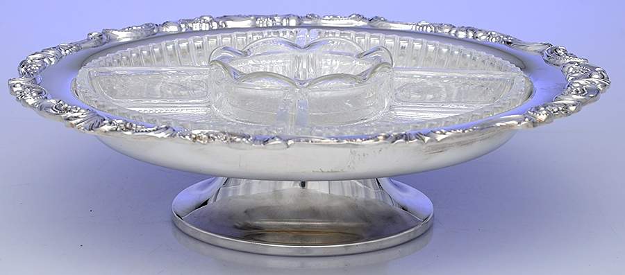 Baroque (Silverplate, Hollowware, Older) Lazy Susan with Liner by Wallace Silver-1