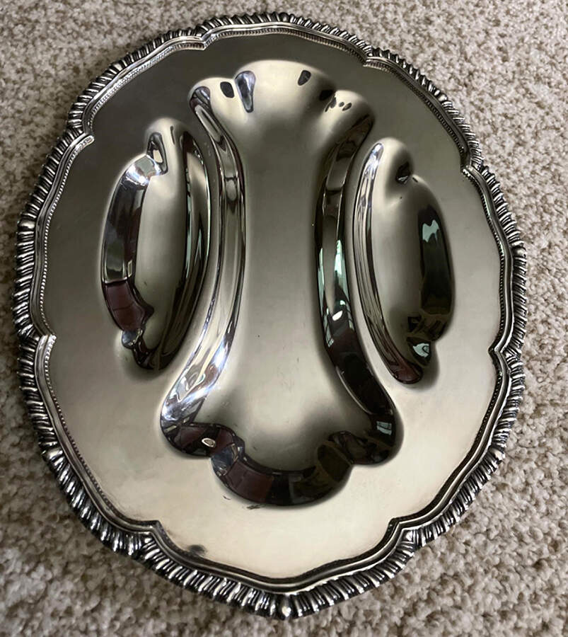 Kings Court (Silverplate, Hollowware) 3 Part Relish by W & S Blackington Co-1