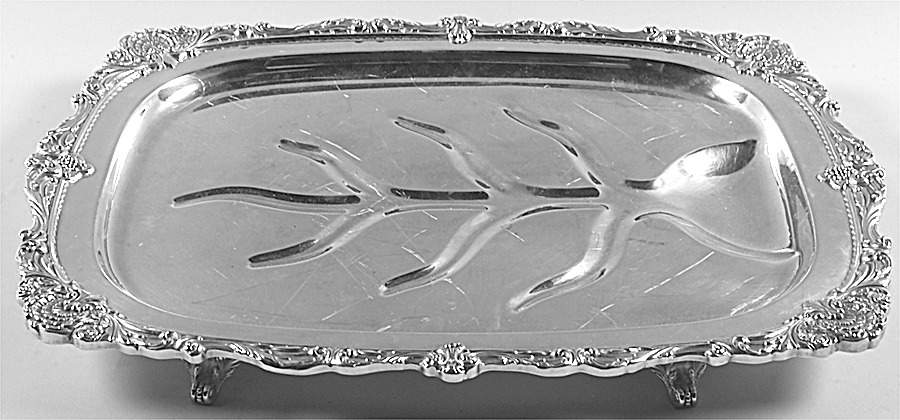 Sir Christopher (Silverplate, Hollowware) 19" 4 Toed Meat Platter with Well by Wallace Silver-1