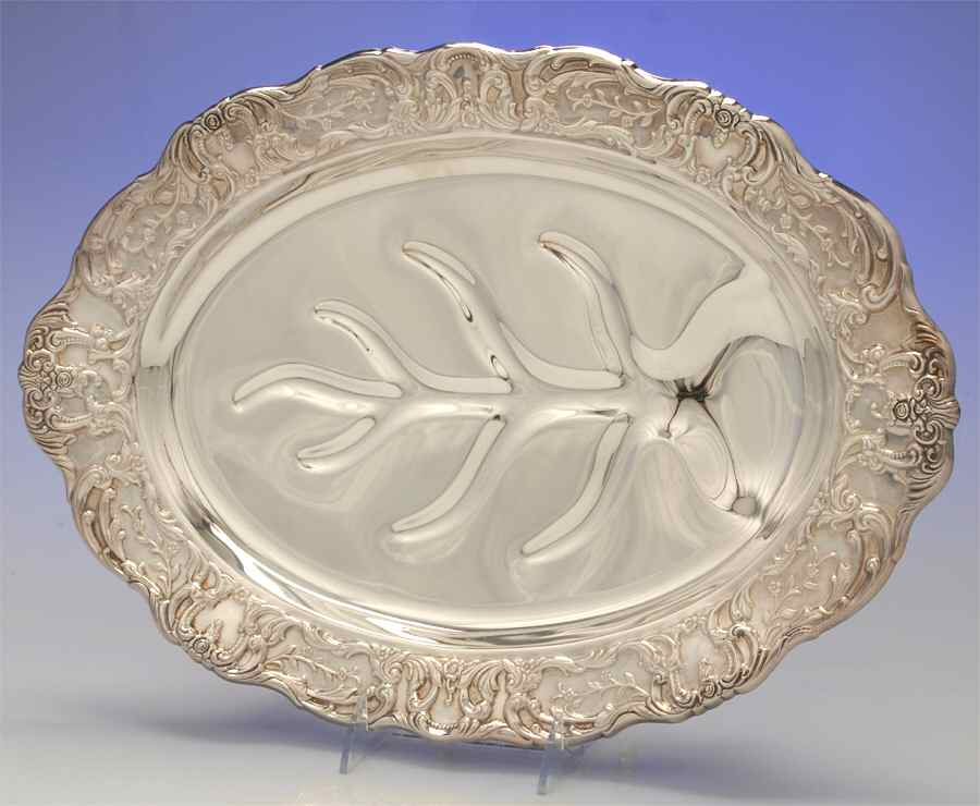 Grand Victorian (Silverplate, Hollowware) Meat Platter with Well Tree by Wallace Silver-1