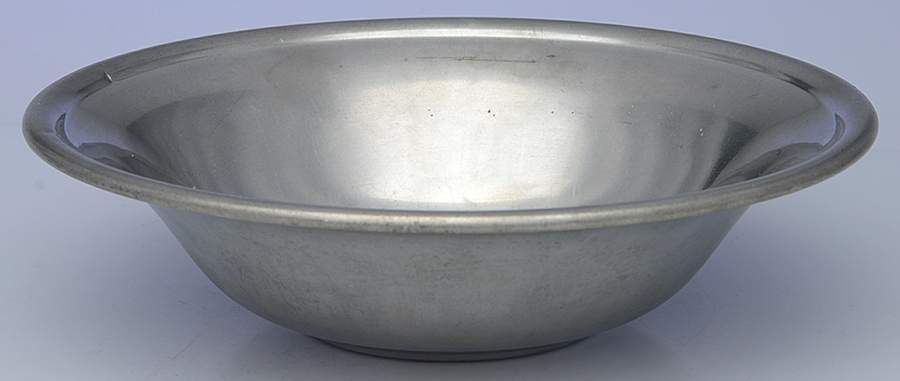 WOP1 (PEWTER, HOLLOWWARE) 10" Round Vegetable Bowl by Woodbury Pewterers-1