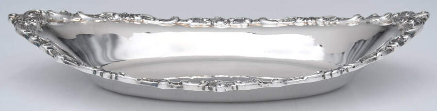 Grande Baroque (Sterling, Hollowware, 4 marks) 12" Bread Tray by Wallace Silver-1