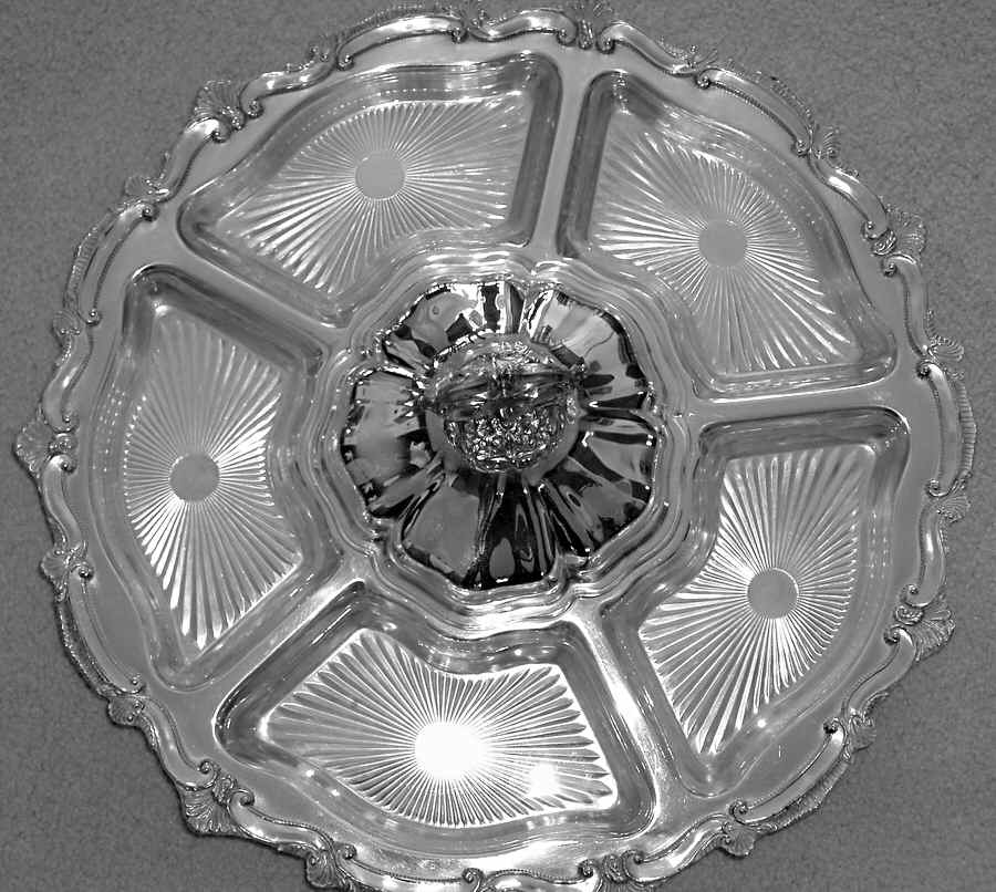 Chippendale (Silverplate, Hollowware) Lazy Susan with Liner by W & S Blackington Co-1
