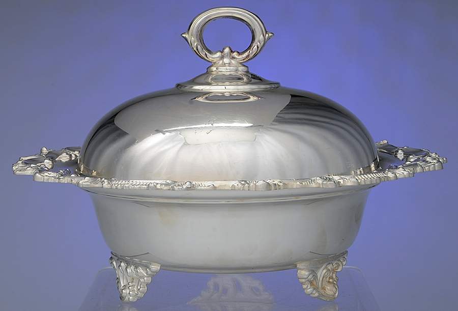 Chippendale (Silverplate, Hollowware) 1.5 Qt Round Covered Casseroe W/No Glass Liner by W & S Blackington Co-1