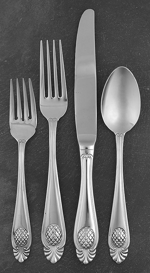 Charleston Pineapple (Stainless) 4 Piece Place Setting by William Roberts Silv-1