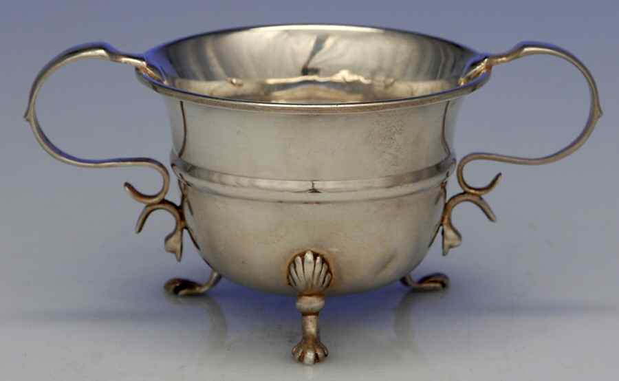 WDV1 (Sterling, Hollowware) Mini Open Sugar Bowl by William Devenport-1