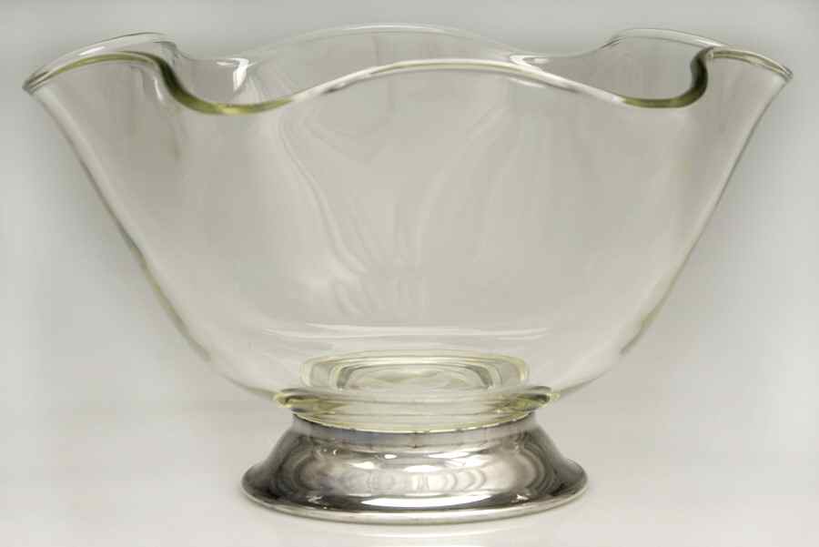 665 (Silverplate, Hollowware) 10" Ruffled Round Crystal Bowl W/Slvp Base by W & S Blackington Co-1