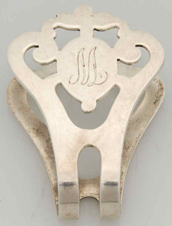 206 (Sterling, Hollowware) Napkin Clip by Watrous-1