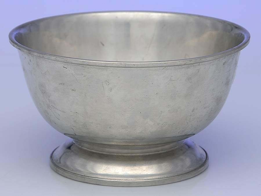 Pewter Hollowware 6" Round Bowl by Woodbury Pewterers-1
