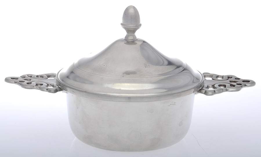 Pewter Hollowware Porringer with Lid by Woodbury Pewterers-1