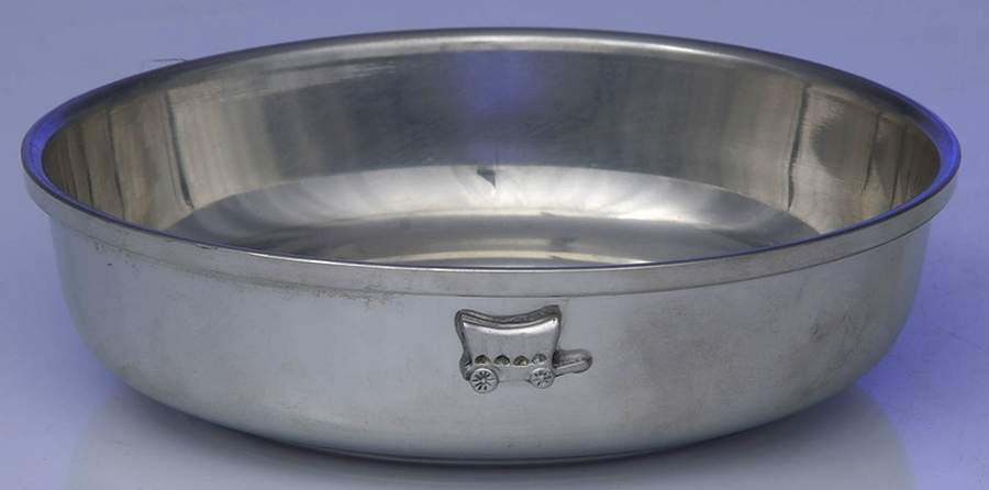 Pioneer (Pewter, Hollowware) Child's Bowl by Woodbury Pewterers-1