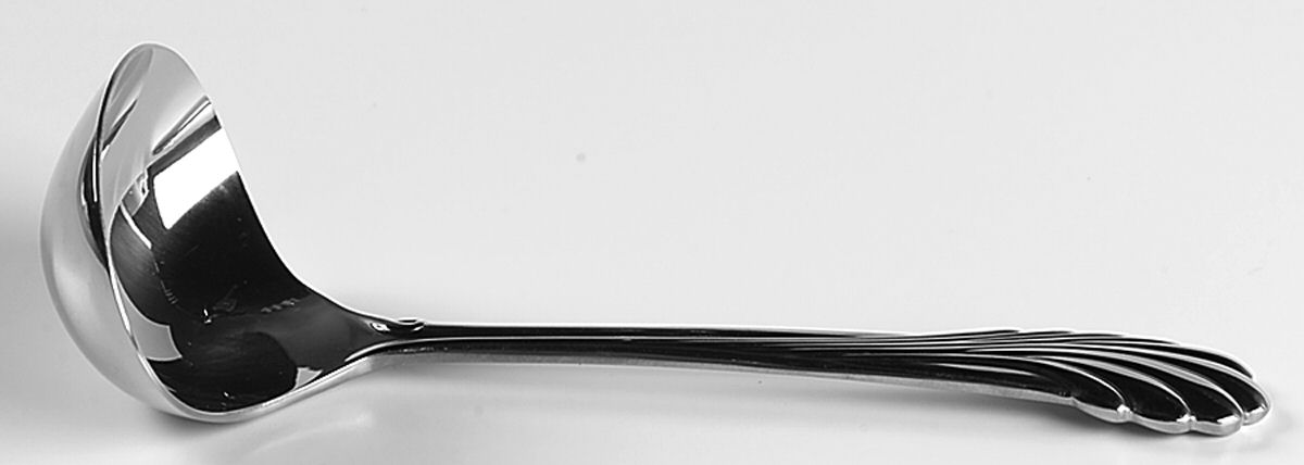 Cove (Stainless-Glossy) Solid Gravy Ladle by Yamazaki-1