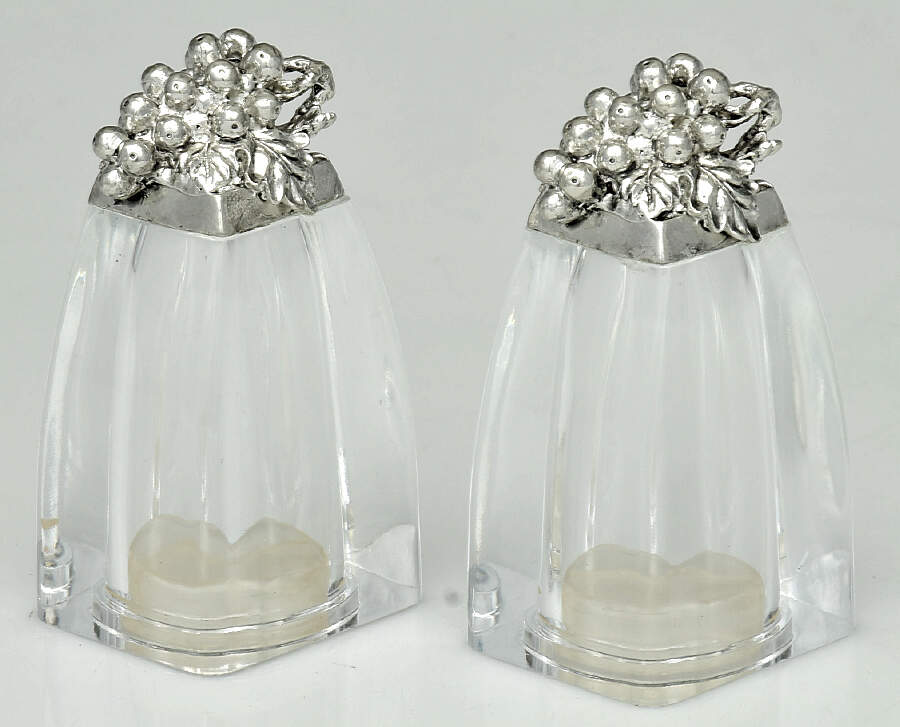 Grape (Aluminum, Hollowware) Salt & Pepper Set by Arthur Court-1