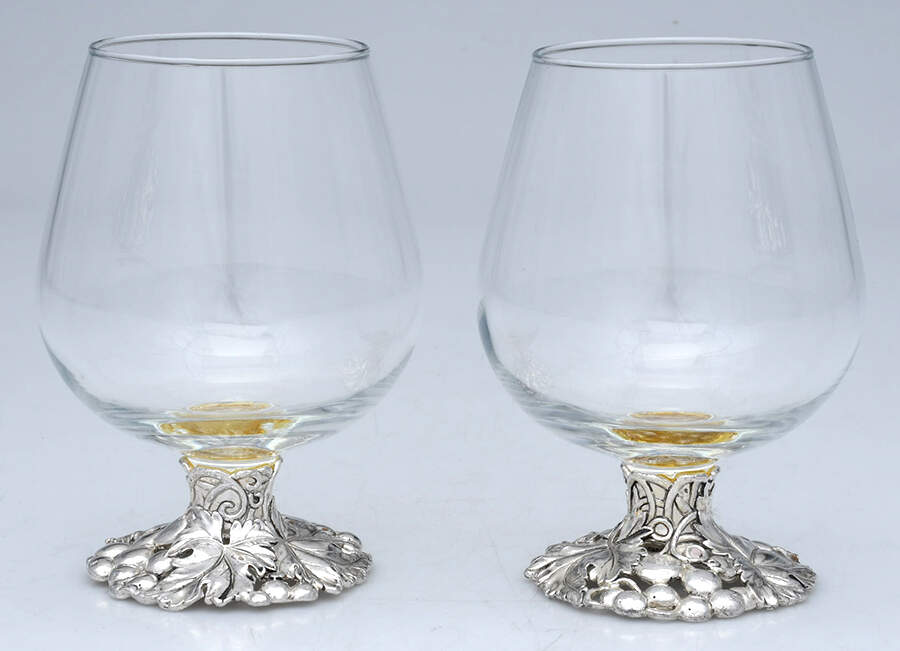 Grape (Aluminum, Hollowware) (Set of 2) Brandy Glass by Arthur Court-1