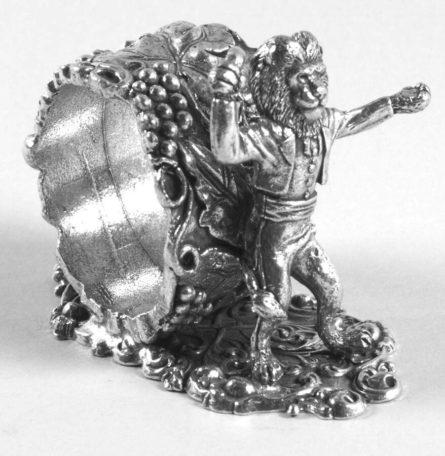 Figural Napkin Rings (Silverplate) Napkin Ring by Chip Grigley-1